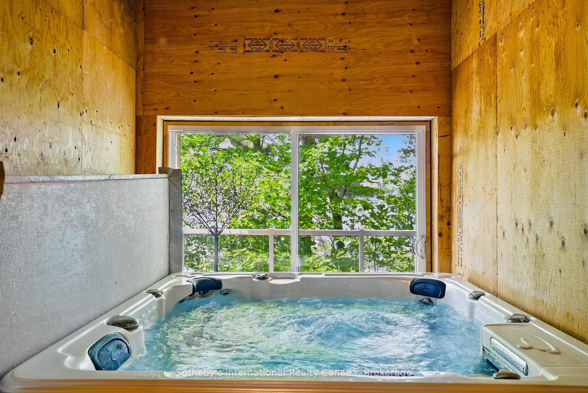 276 Jeffrey Road photo 40