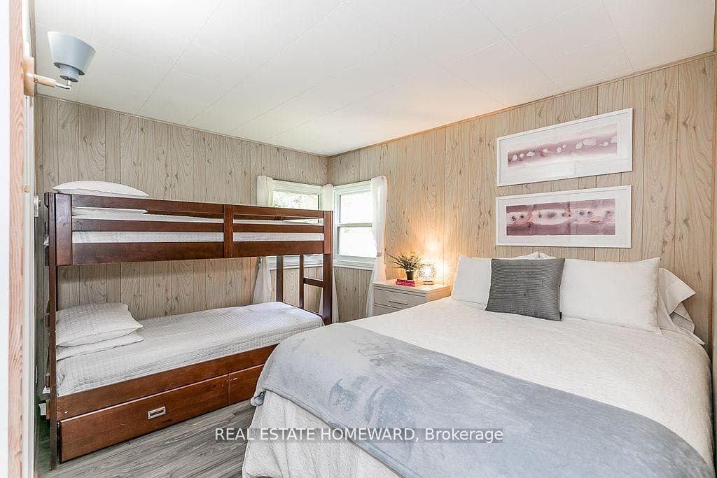 3456 Grayshott Drive photo 18