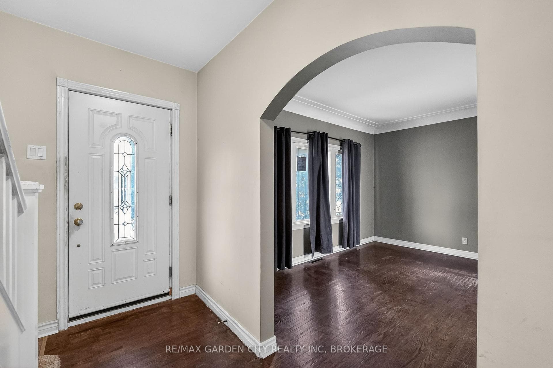 284 Burgar Street photo 5