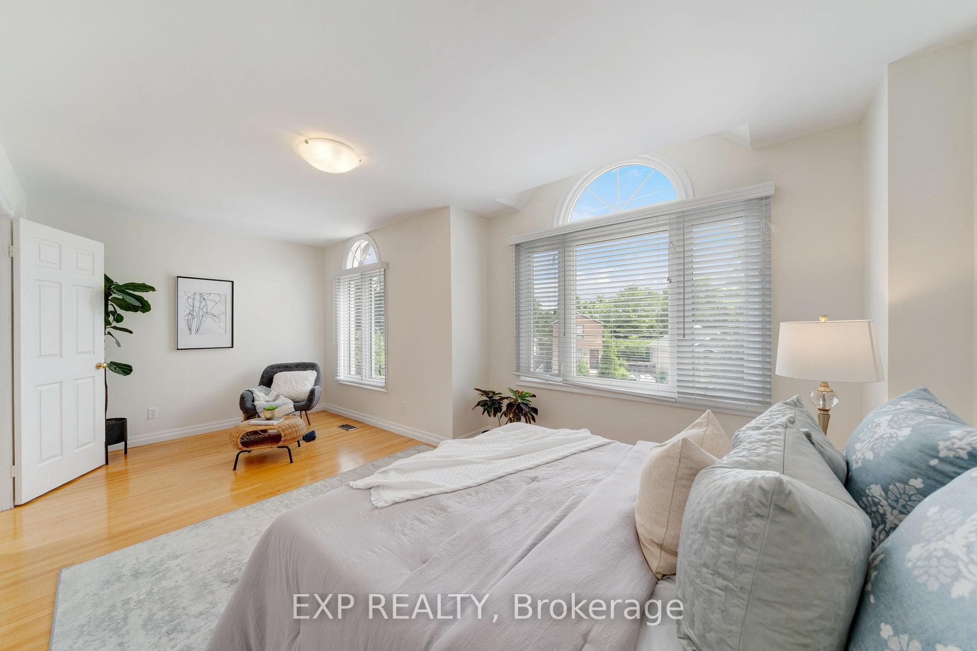 18 Westlake Crescent photo 17