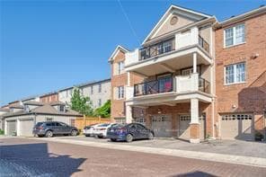 272 Georgian Drive Unit 204 photo 13