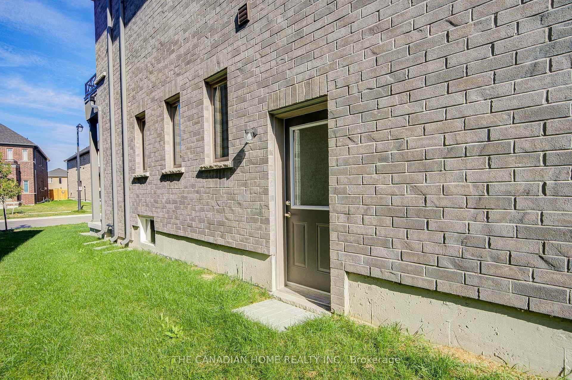 57 Mac Campbell Way photo 46