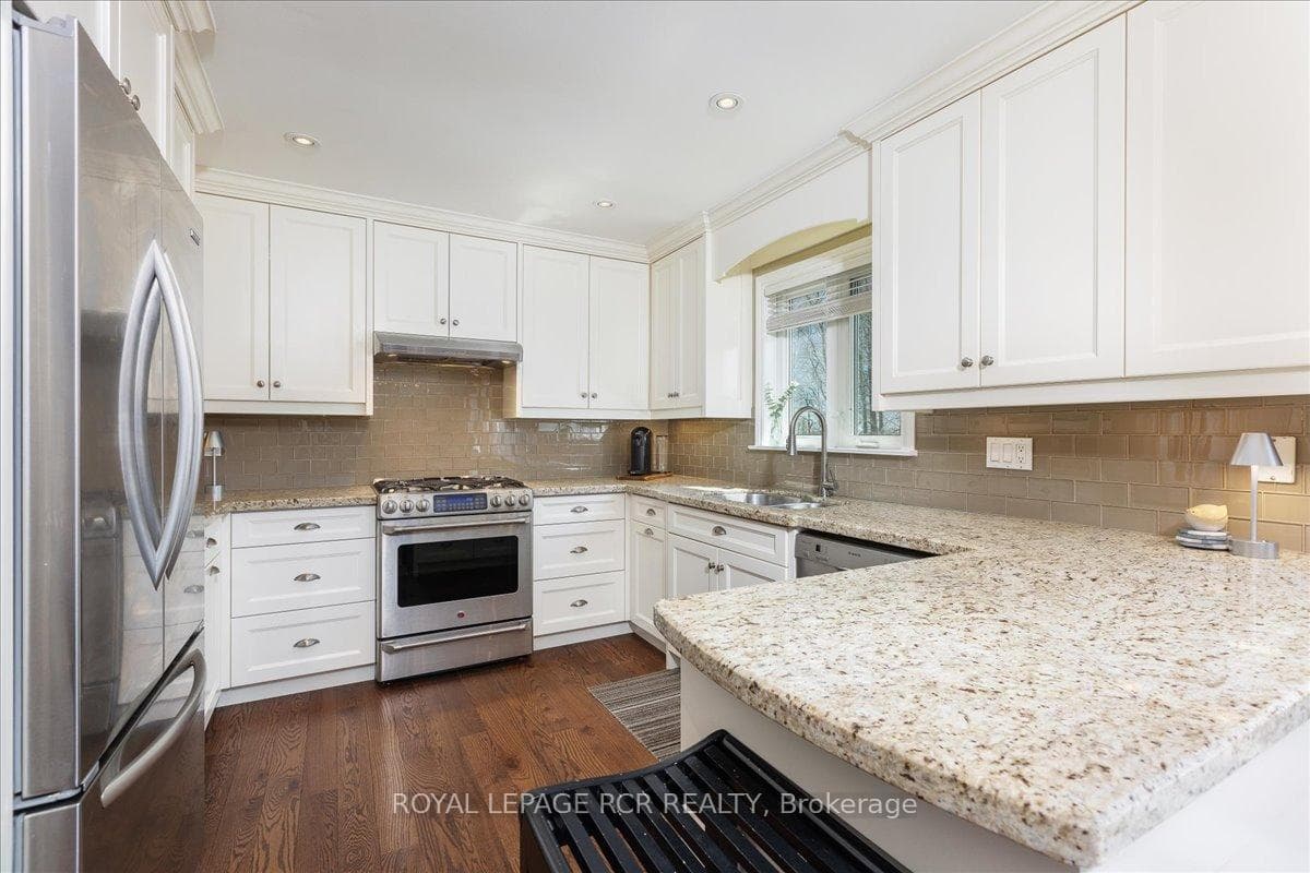 139 Heathwood Heights Drive photo 15