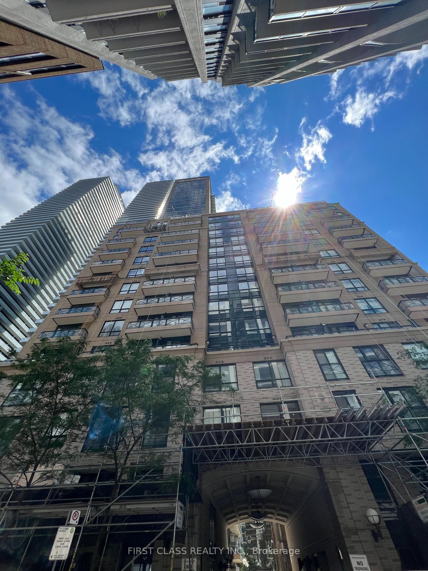 35 Hayden Street Unit 1410 photo 1