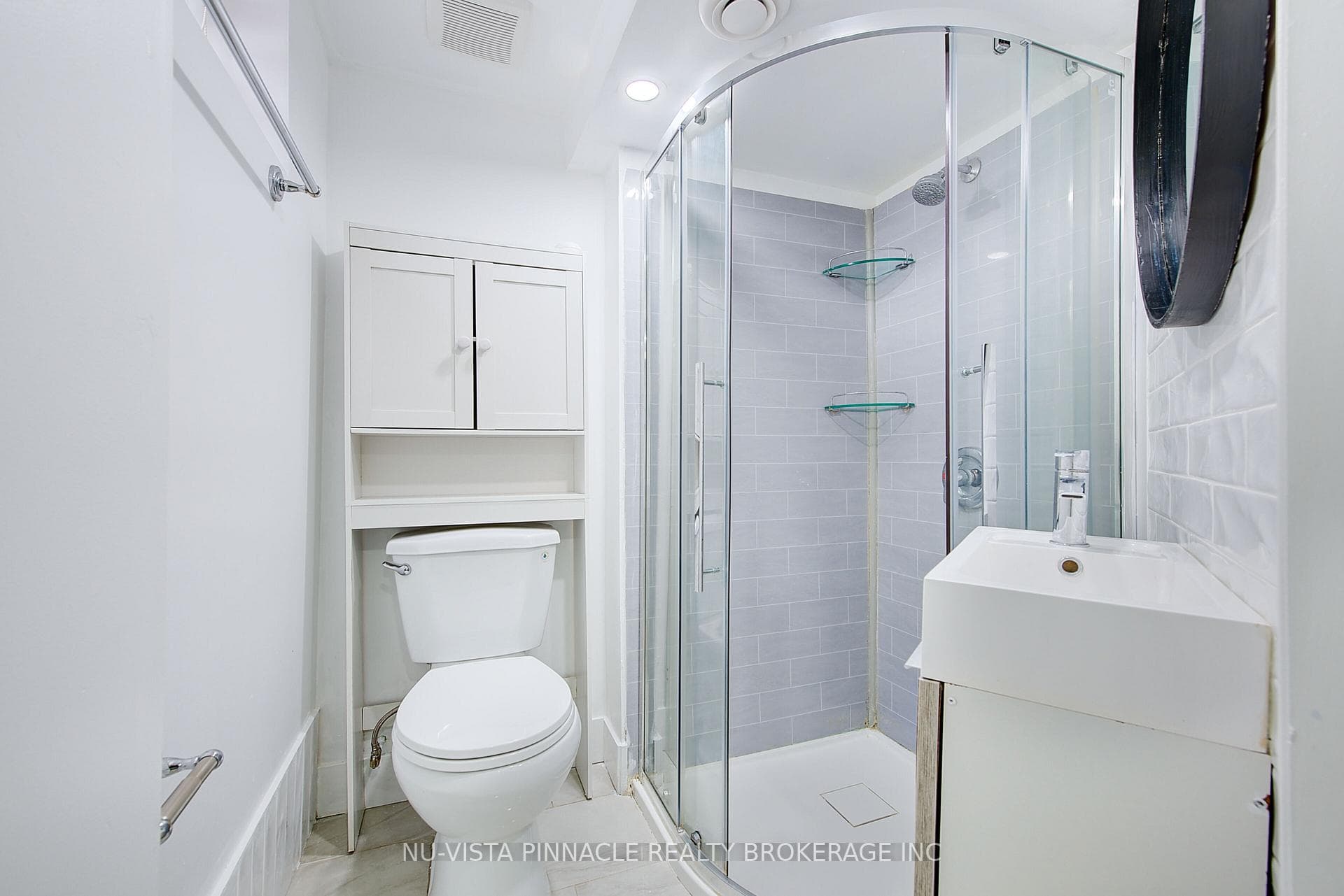1243 Landor Street photo 32