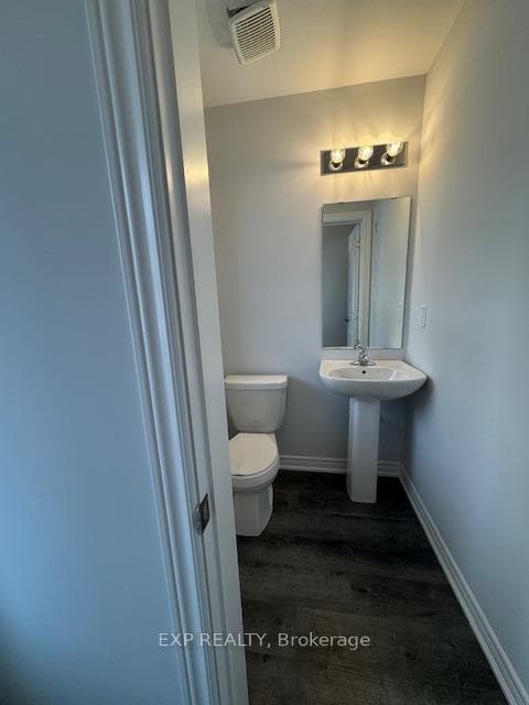 205 Thames Way Unit 37 photo 30
