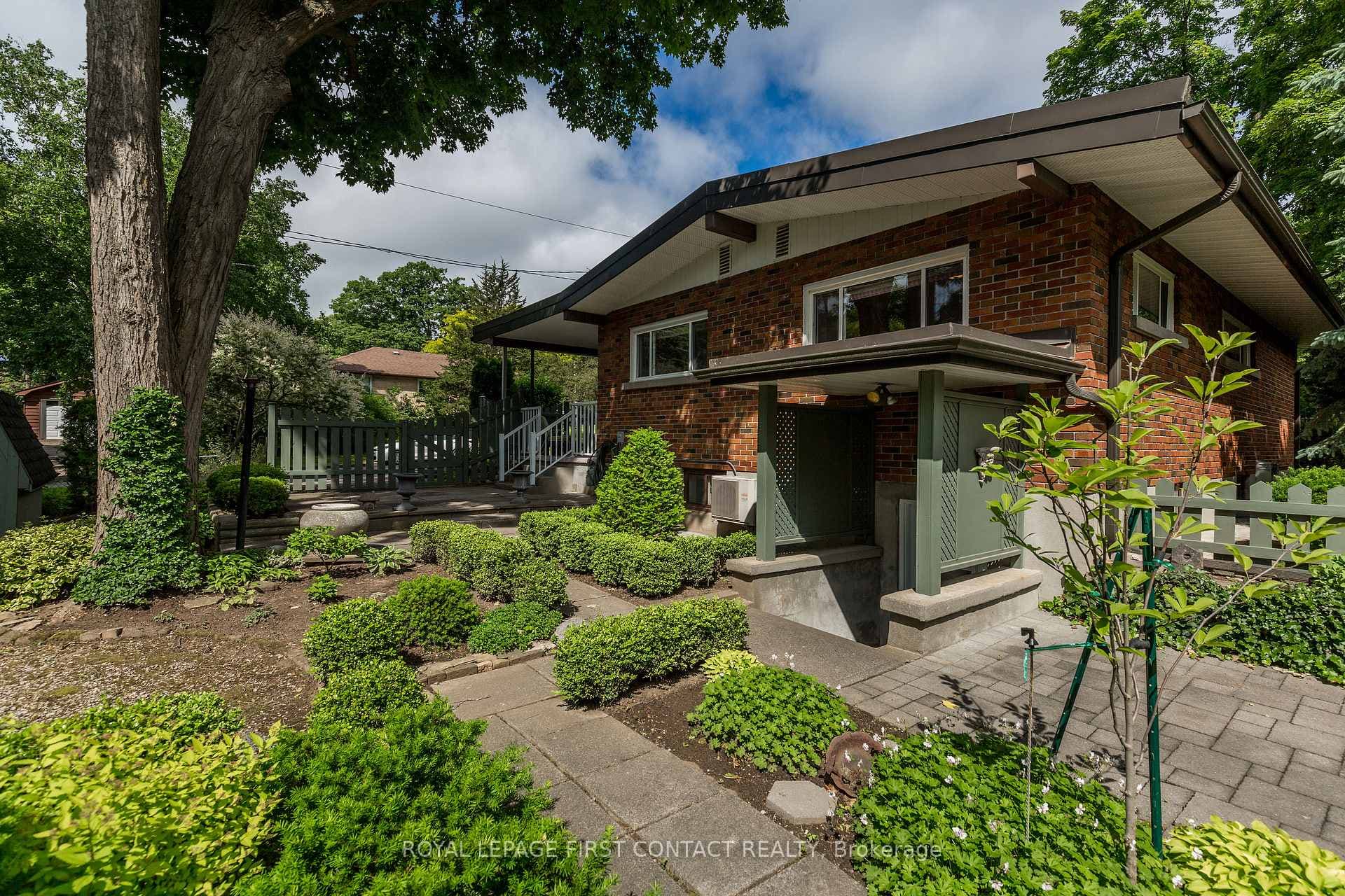 71 Letitia Street photo 34