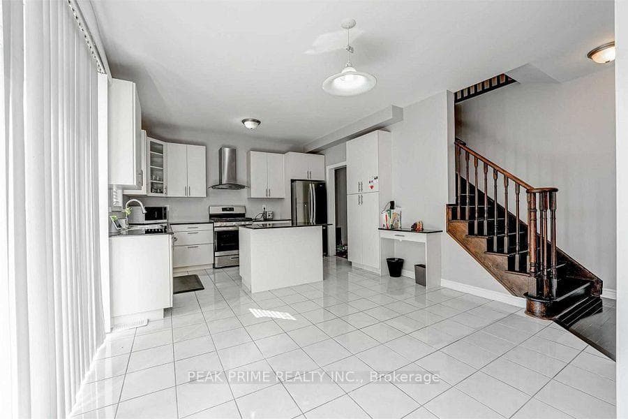 140 Savoline Boulevard photo 5