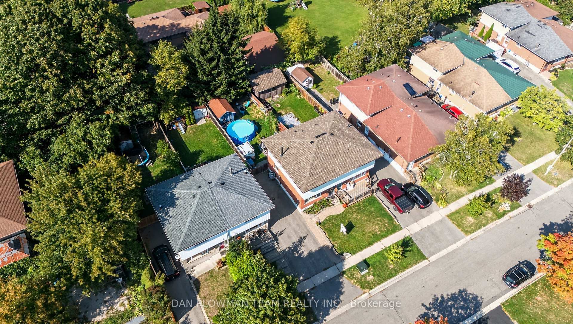 387 Surrey Drive photo 34