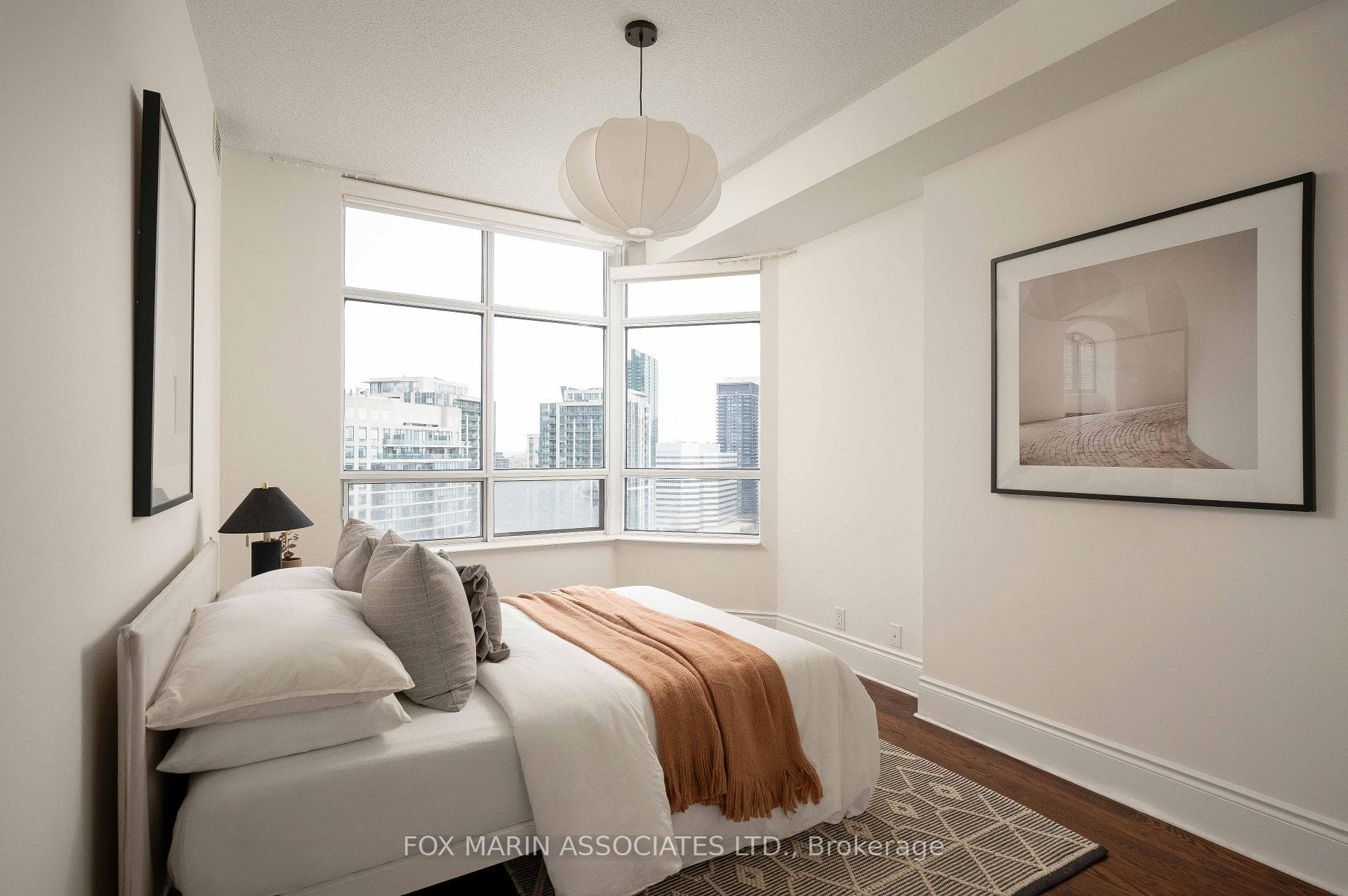 78 Harrison Garden Boulevard Unit 2206 photo 36