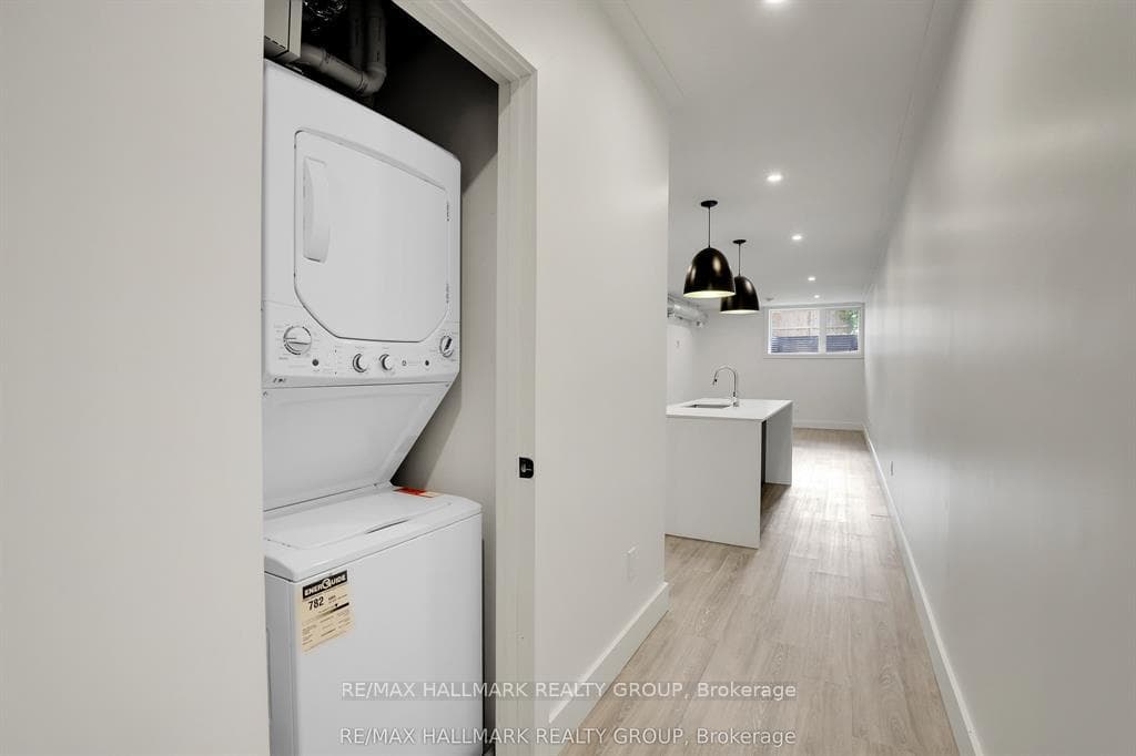368 Chapel Street Unit 7 photo 4