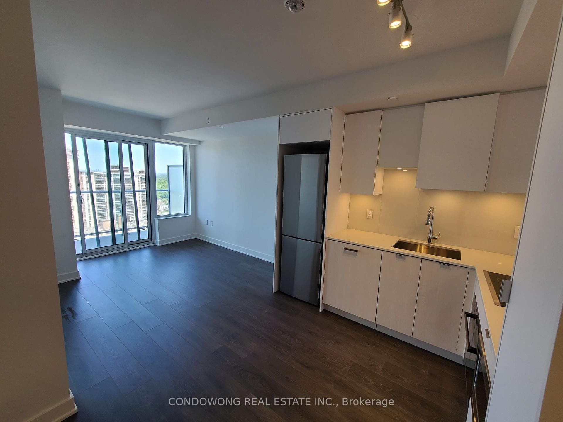 99 Broadway Avenue Unit 2302 photo 1