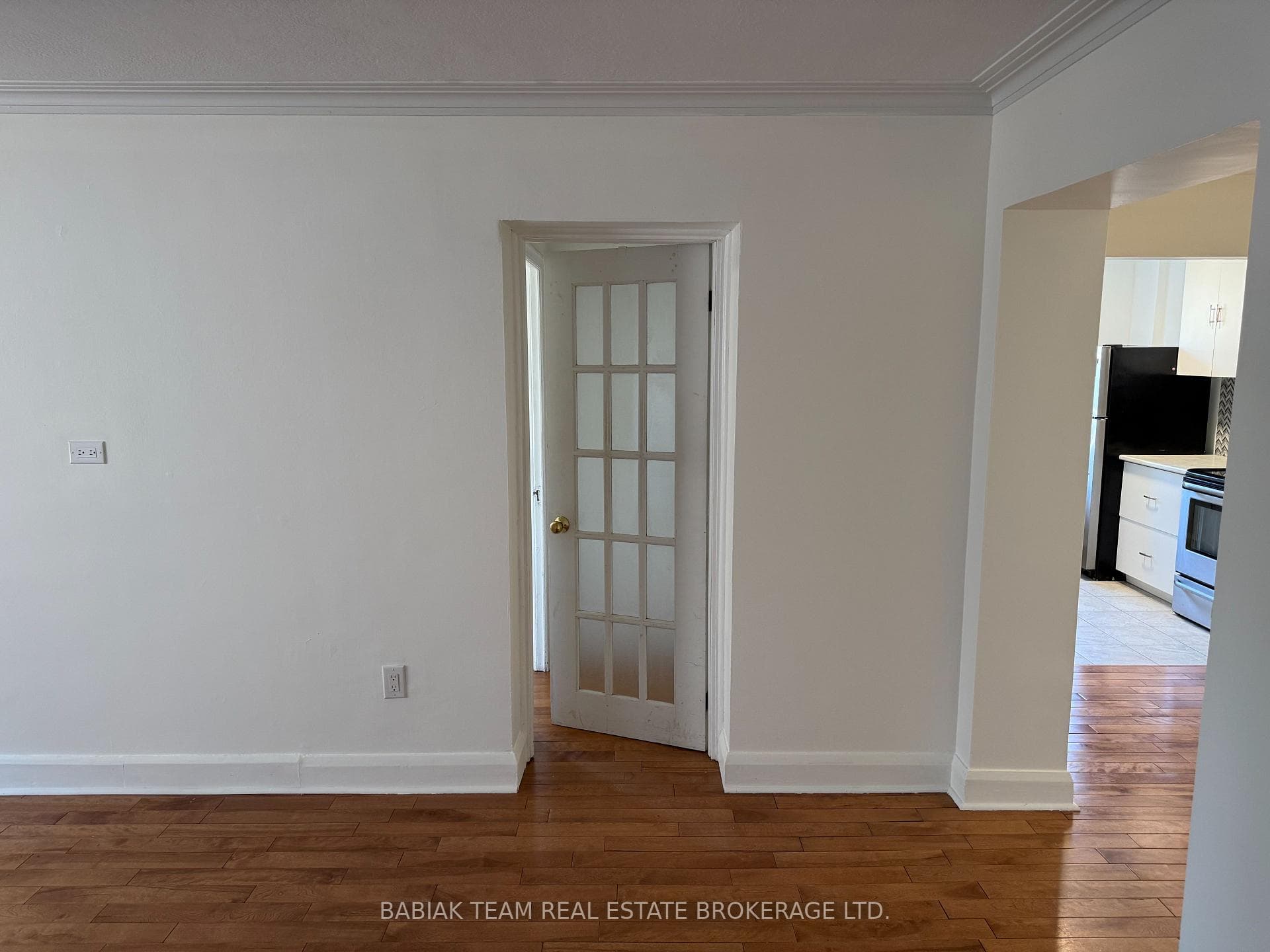 871 Millwood Road Unit 57 photo 5
