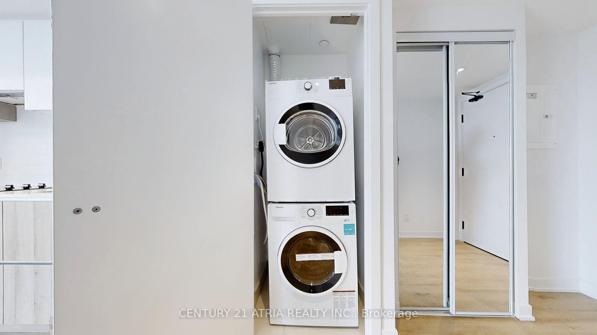 319 Jarvis Street Unit 4012 photo 15