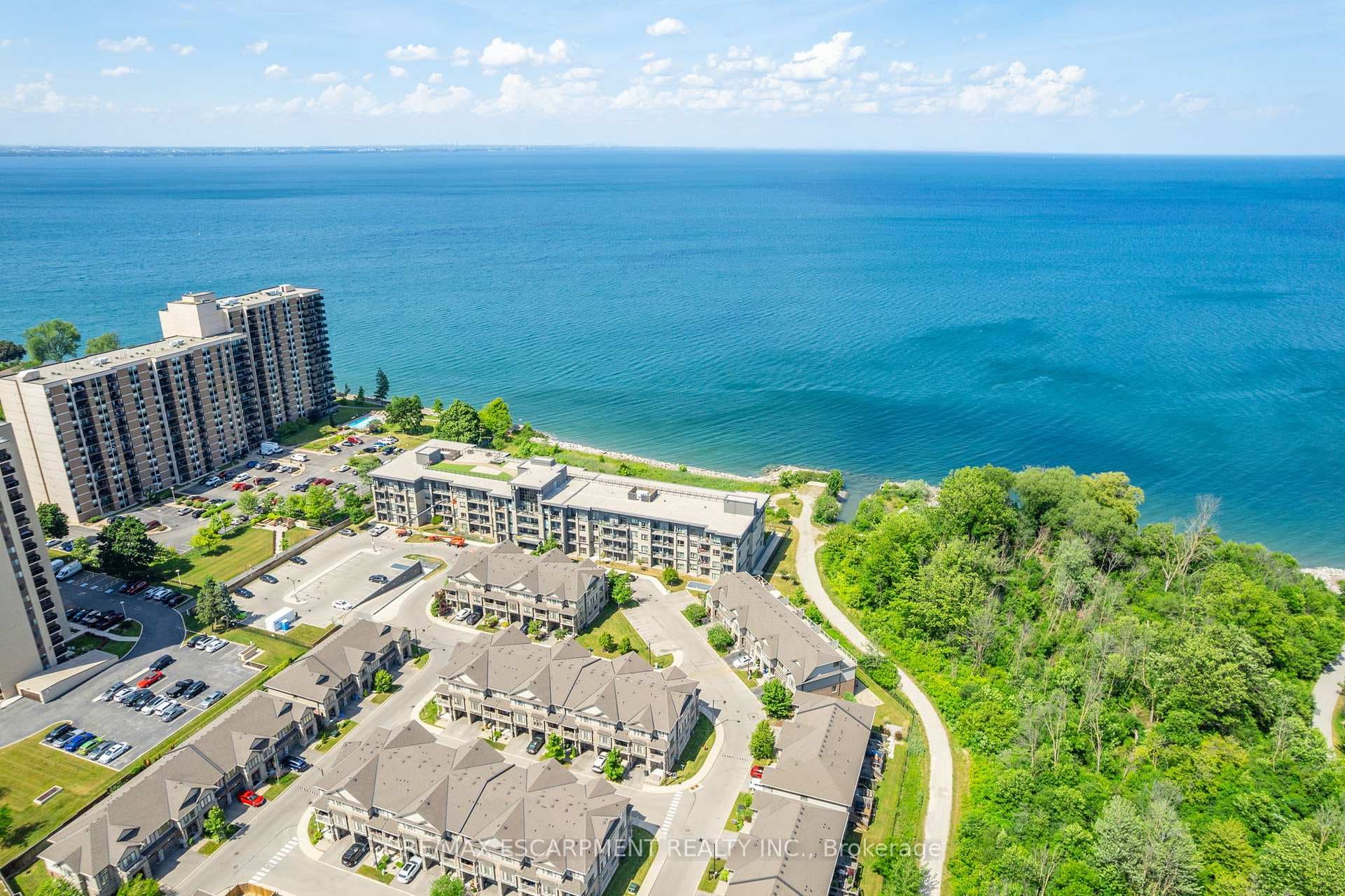 35 Southshore Crescent Unit 313 photo 36