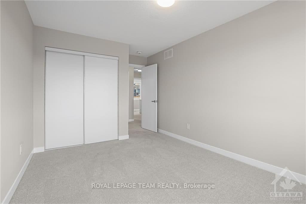 120 BEEBALM Crescent photo 19