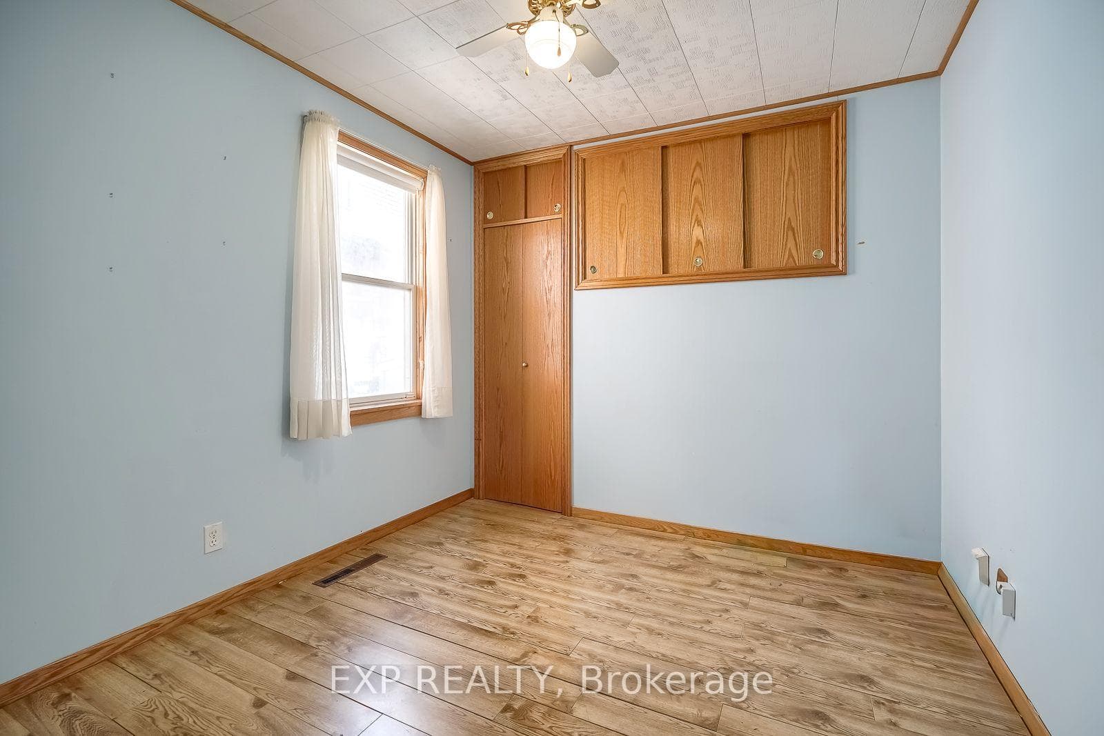 1141 Haig Boulevard photo 11