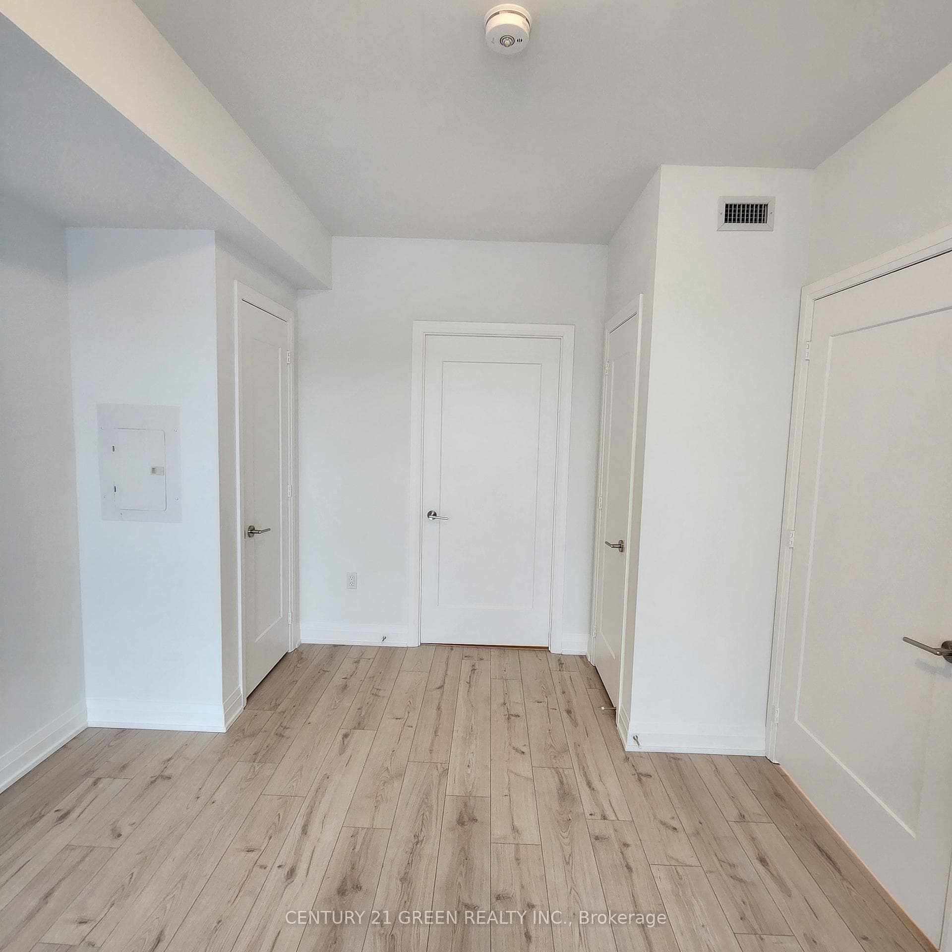 412 Silver Maple Road Unit 224 photo 25