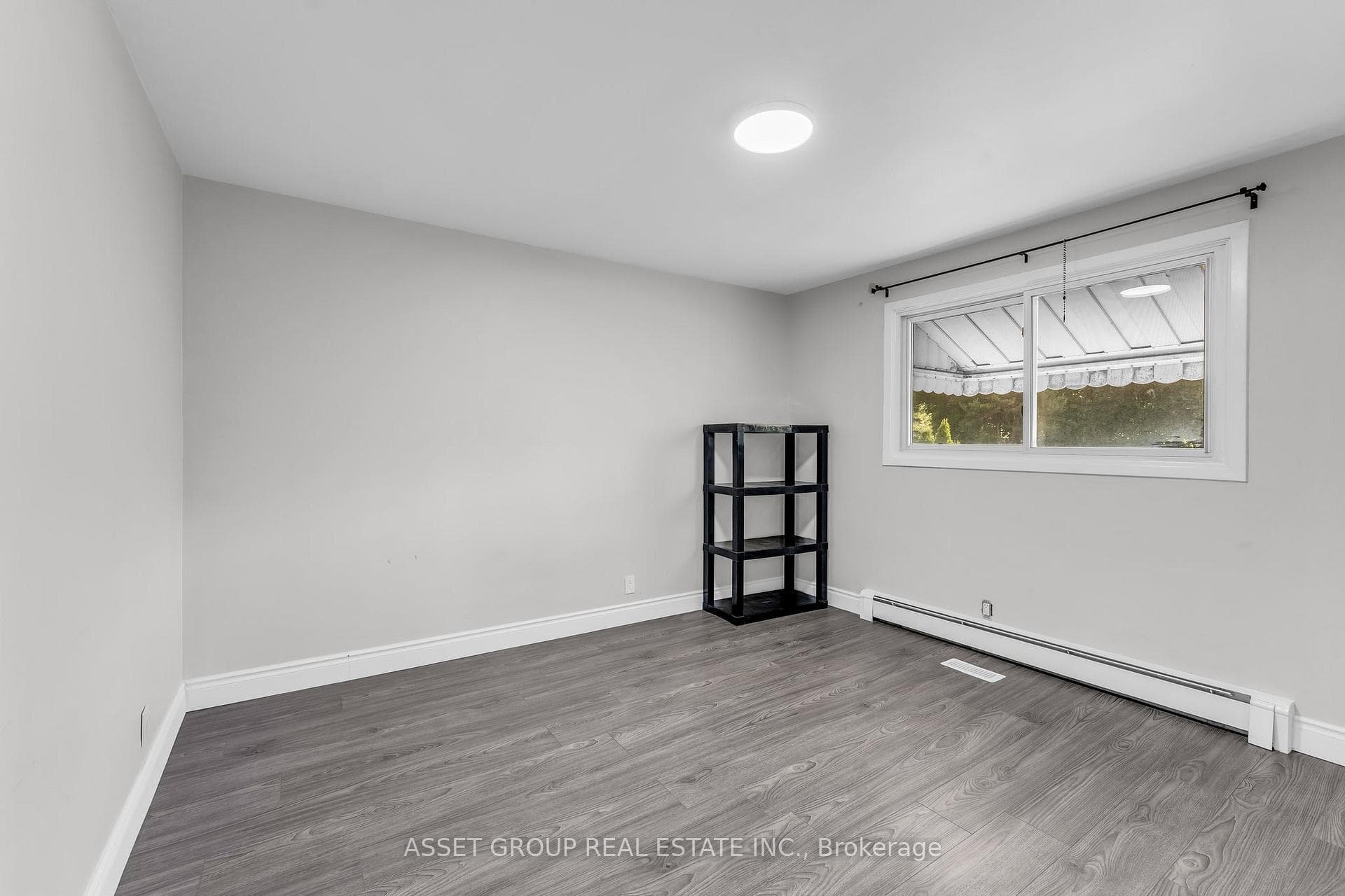 290 Lincoln Road photo 14