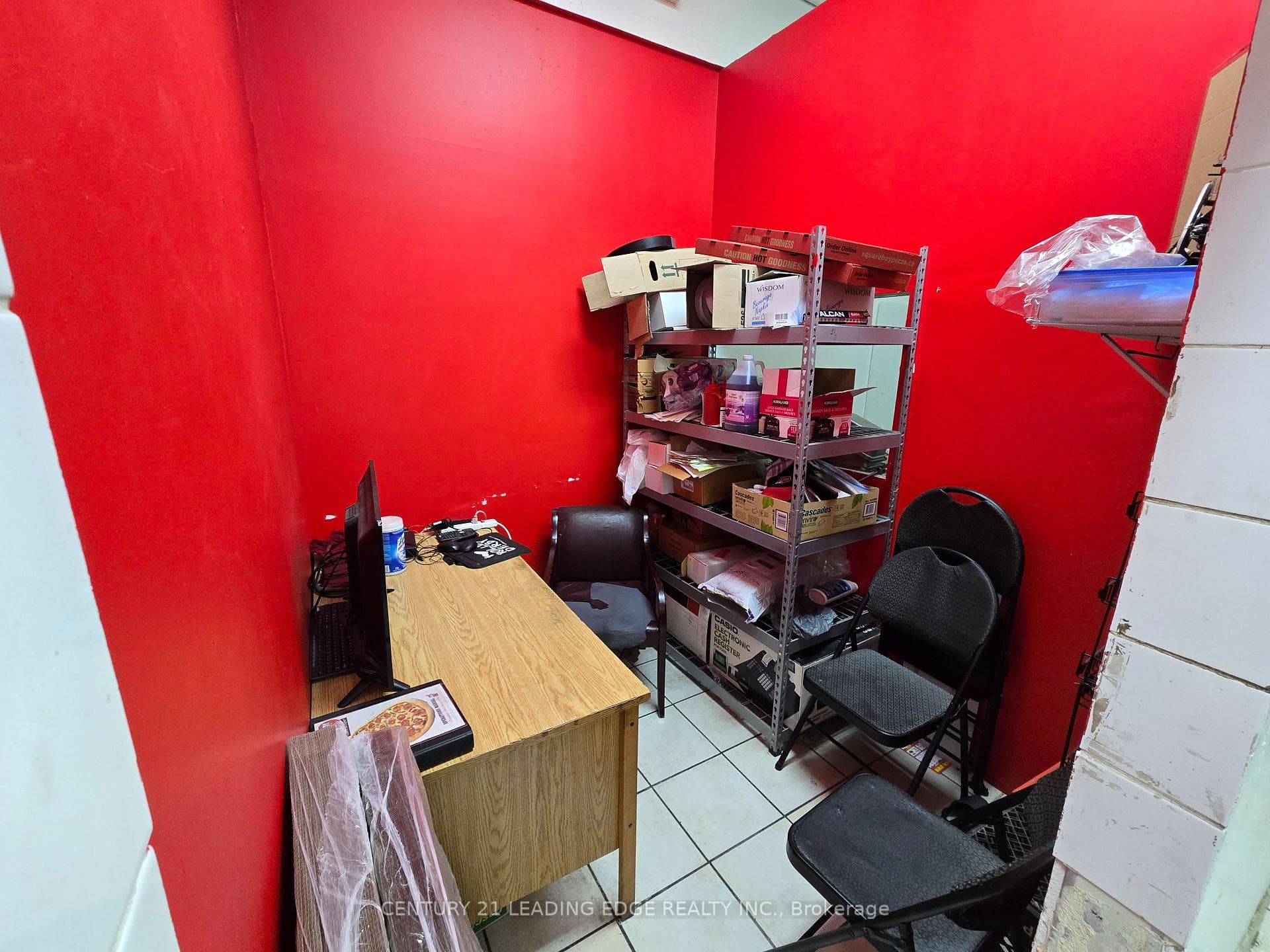 725 Krosno Boulevard Unit 713 photo 8