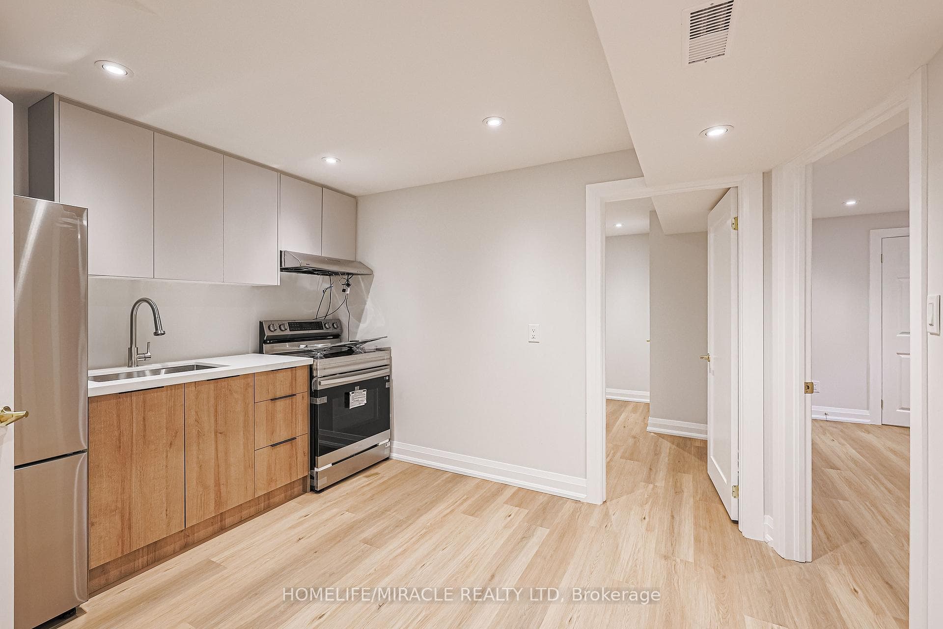 30 chandler Drive photo 28