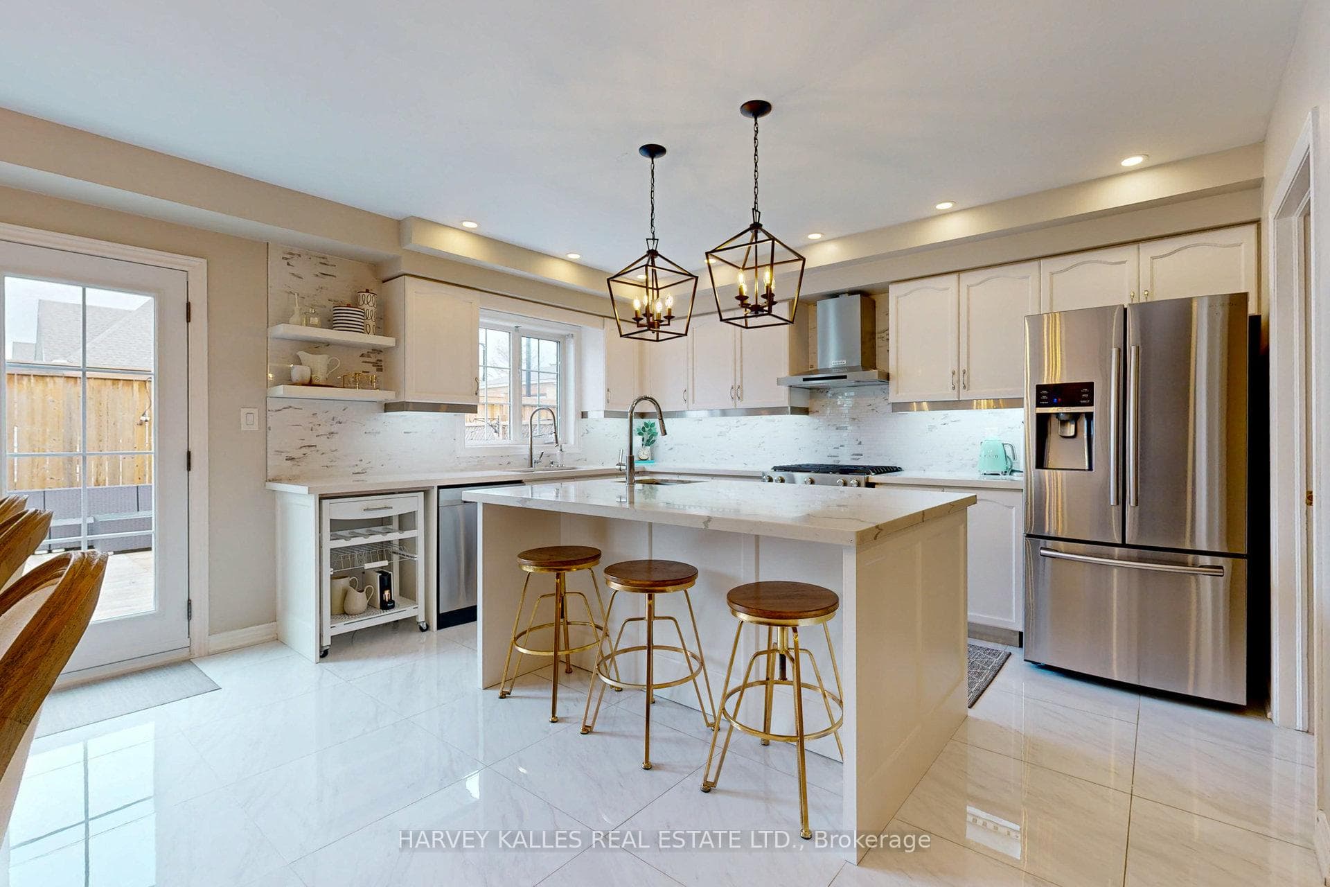 9 Agostino Crescent photo 9