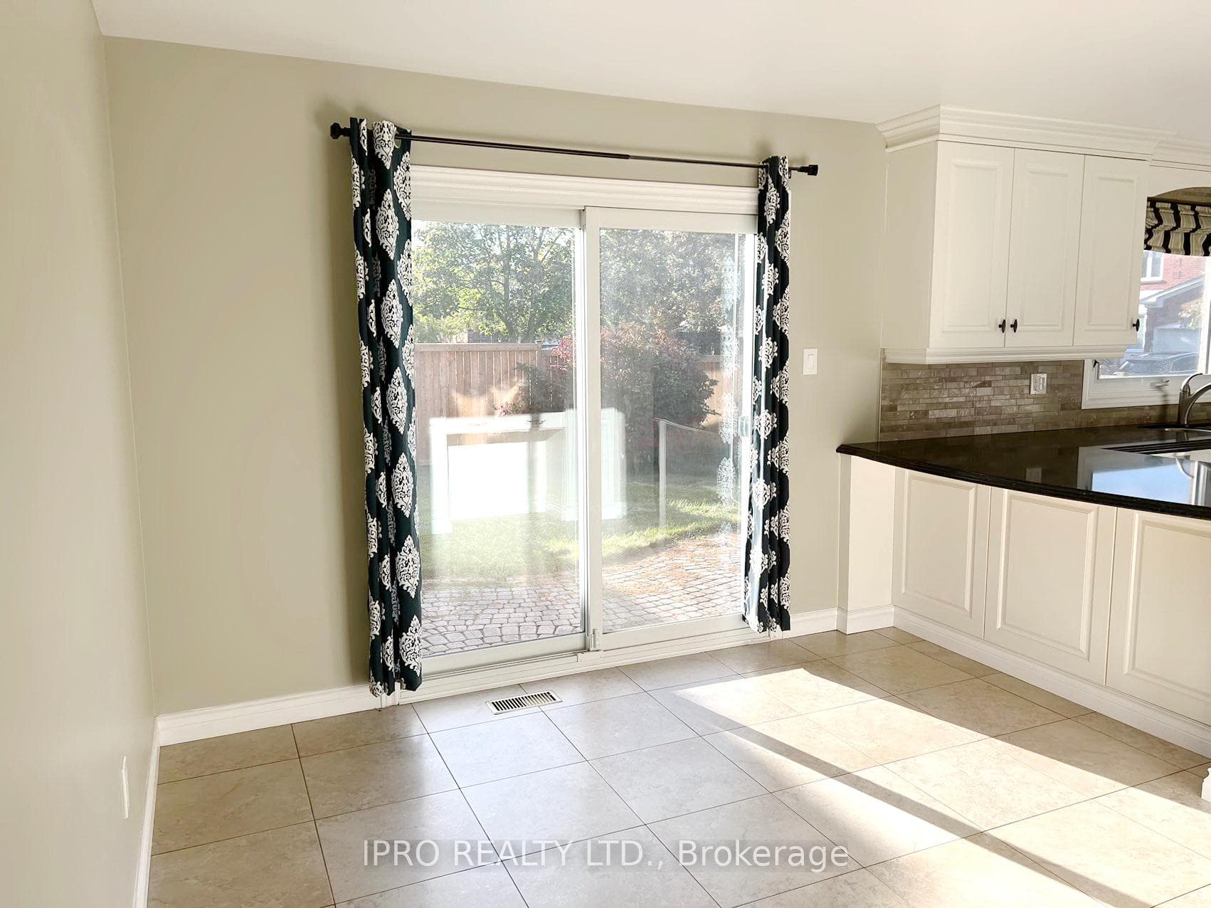 2037 Schoolmaster Circle photo 11