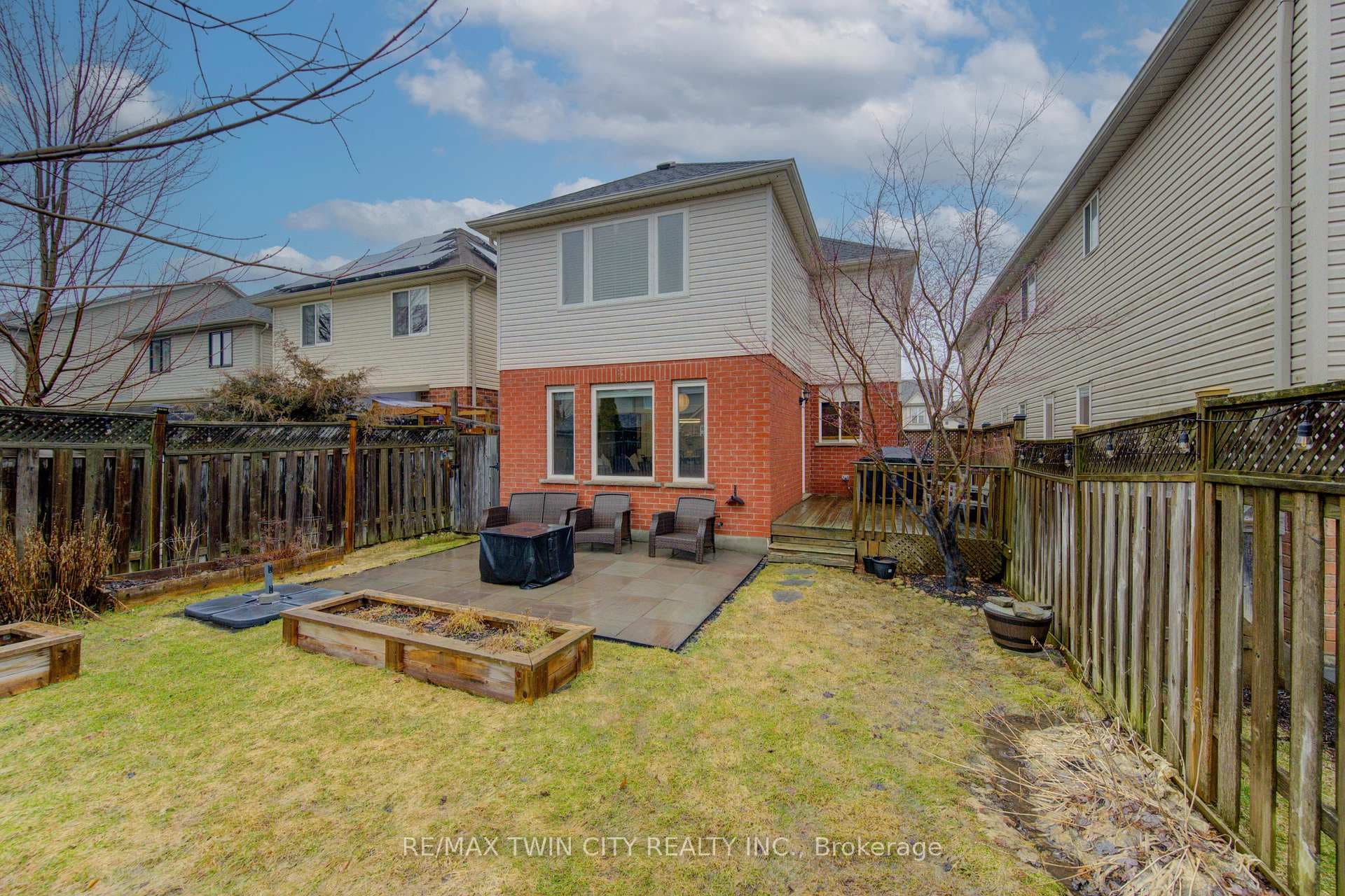 819 Grand Banks Drive photo 28