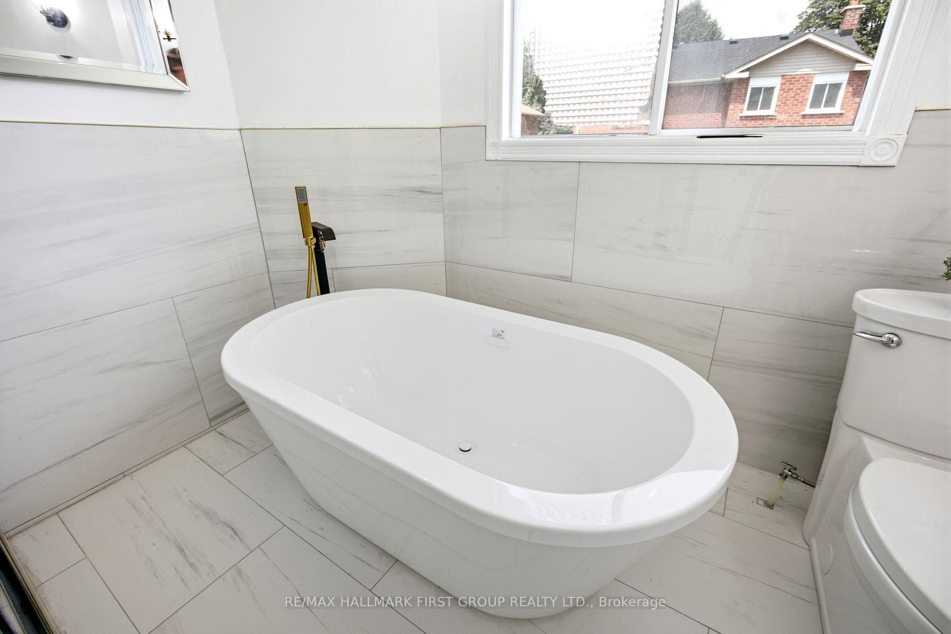 15 Sallis Drive photo 34