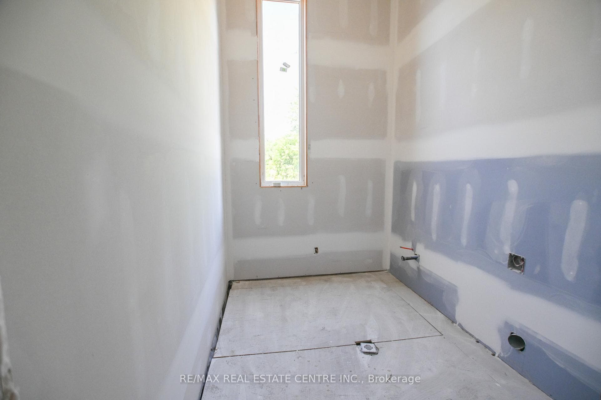 1778 Central Street photo 5
