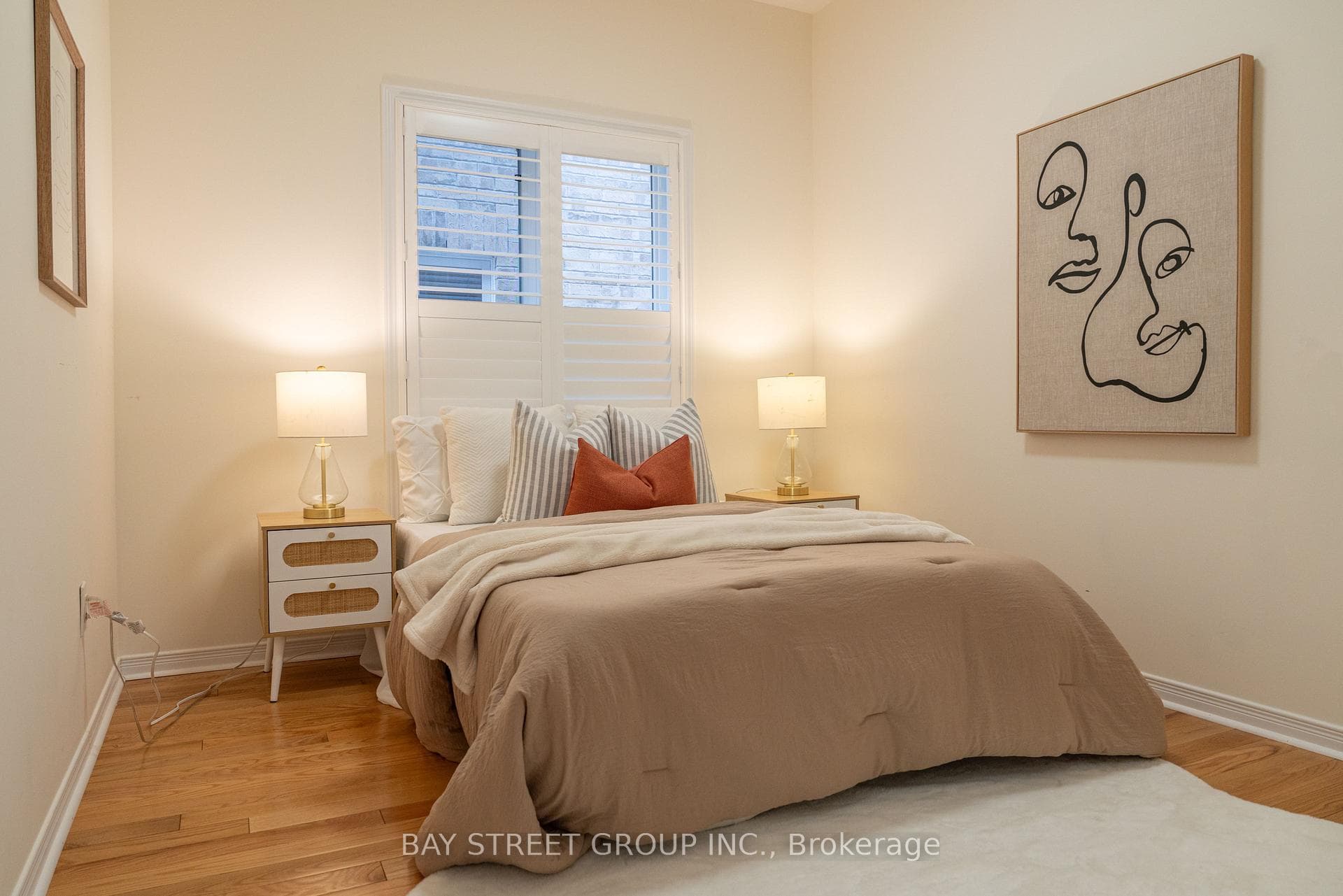 38 Greenspire Avenue photo 13