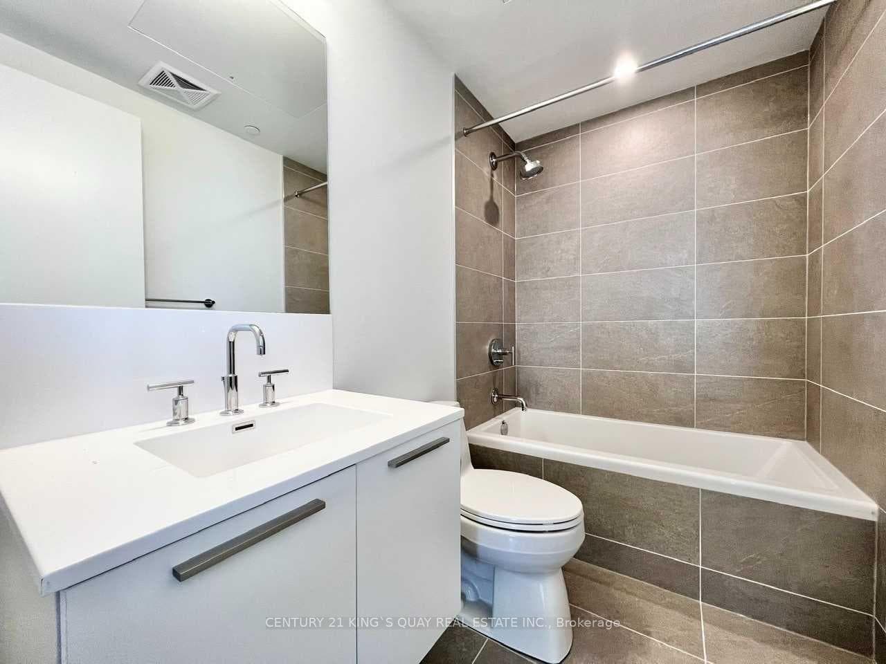 3 Gloucester Street Unit 4604 photo 6