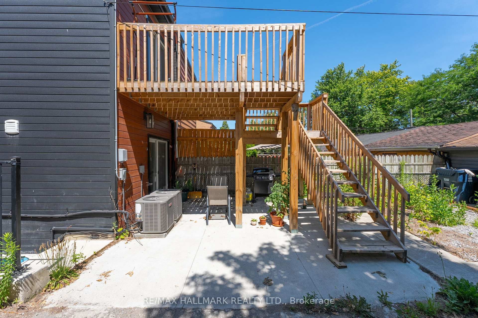 123 Lansdowne Avenue photo 31