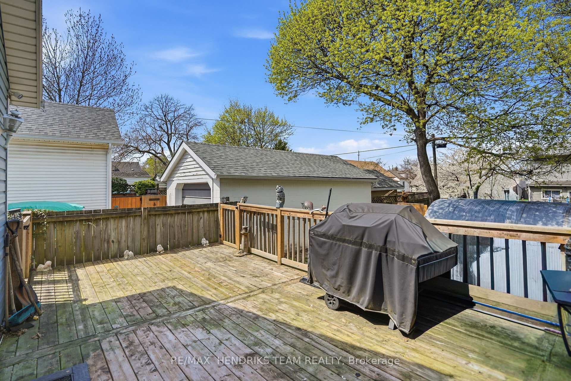 5407 Menzie Street photo 17