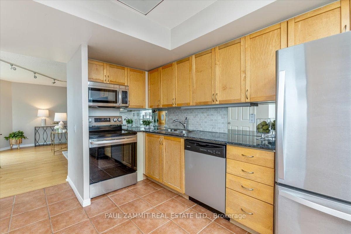 30 Harrison Garden Boulevard Unit 2202 photo 13