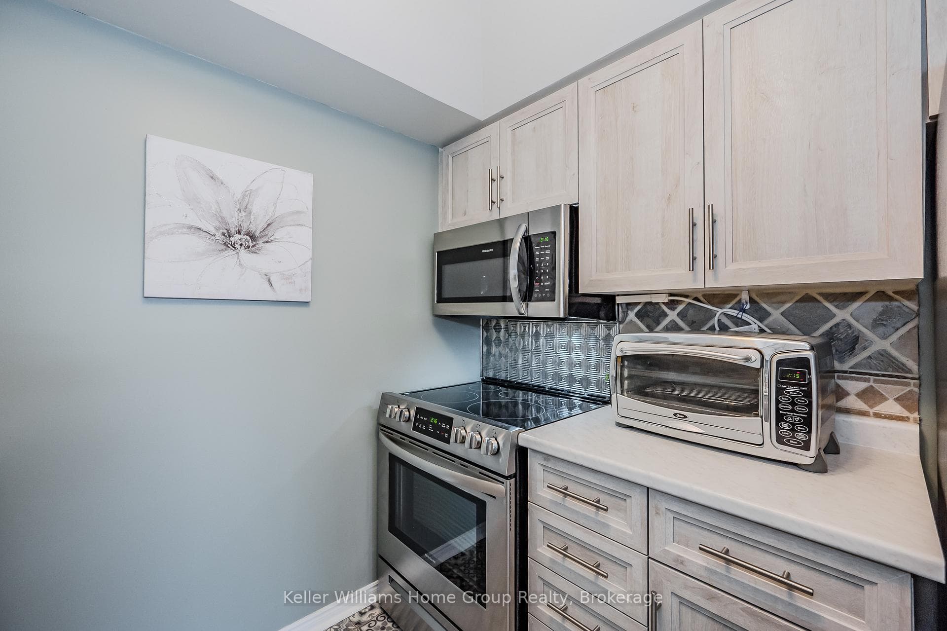 107 Bagot Street Unit 107 photo 14