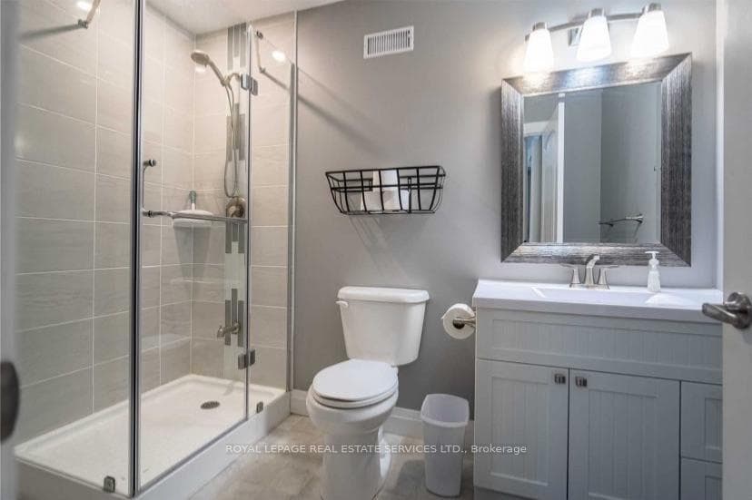 2365 Selwyn Bay Lane photo 35