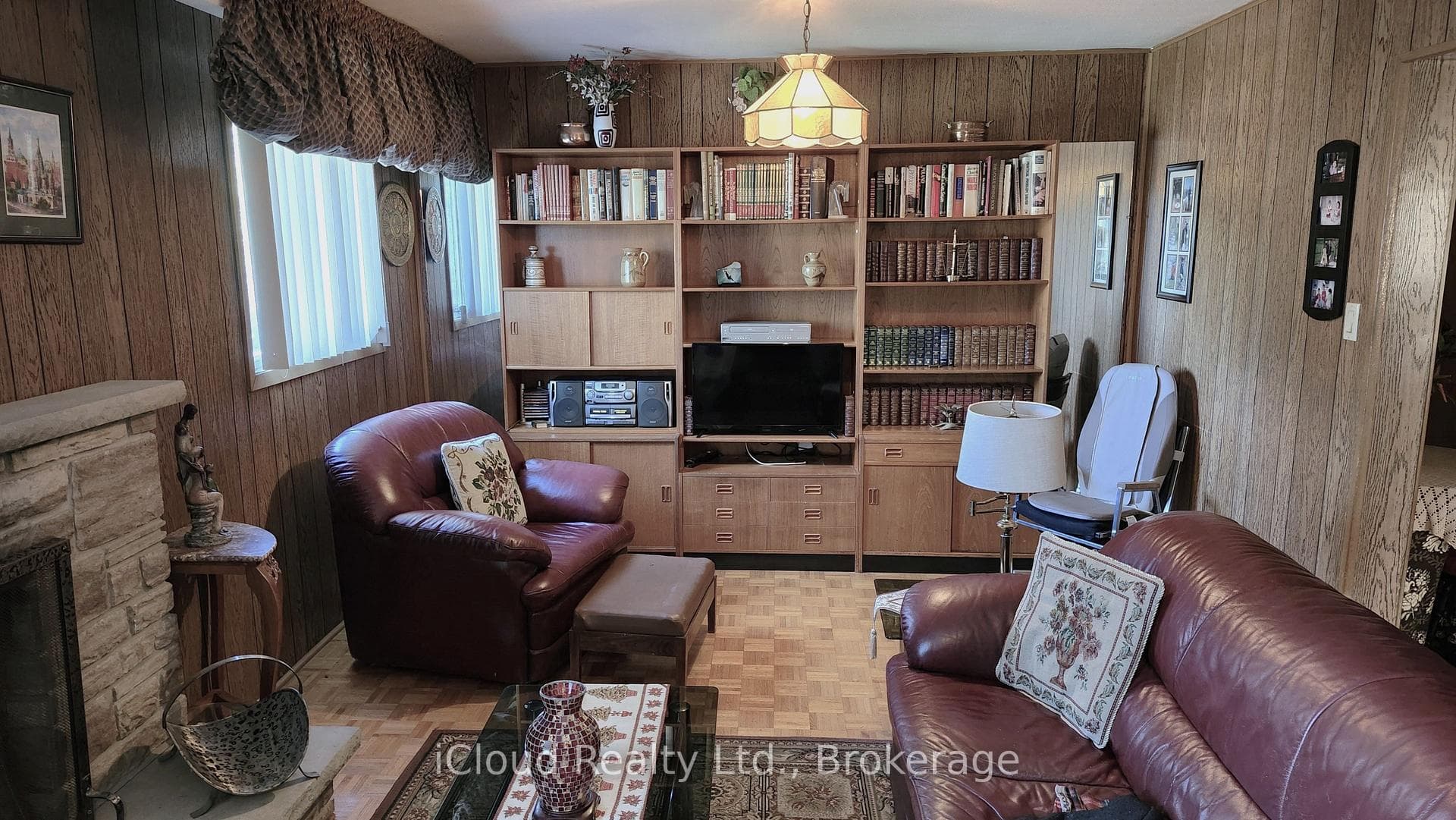 214 Fairglen Avenue photo 20