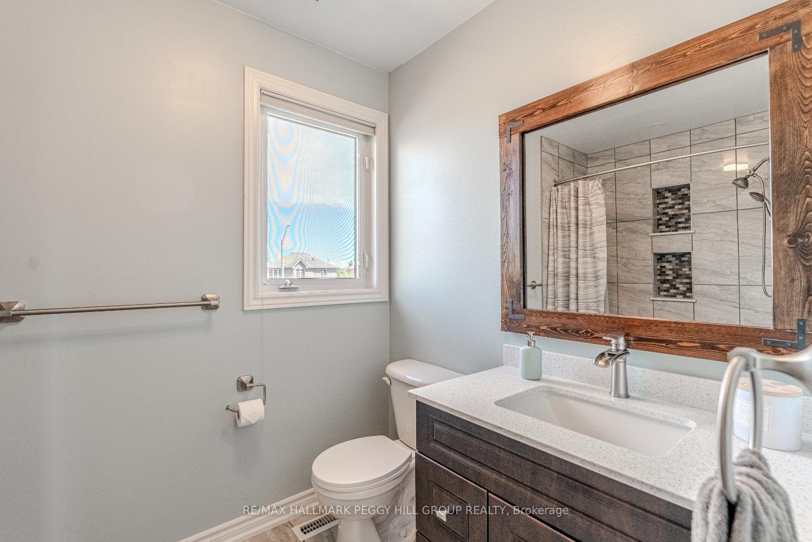 10 McAvoy Drive photo 16