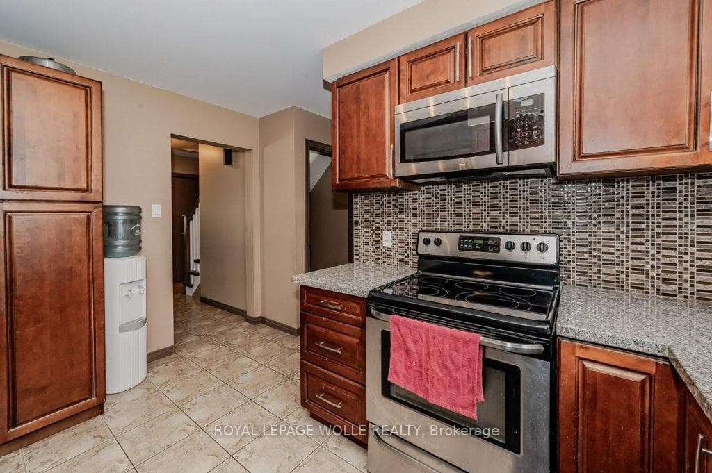 8 Elm Ridge Drive photo 8