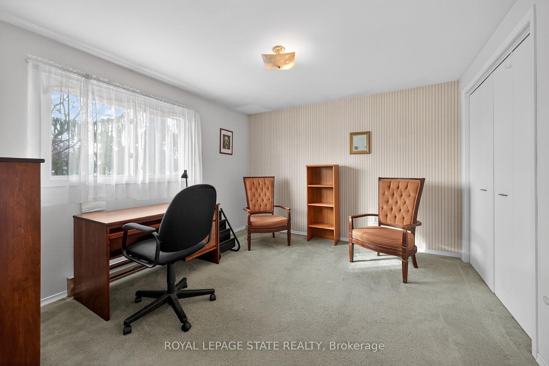 356 Cranbrook Drive photo 20