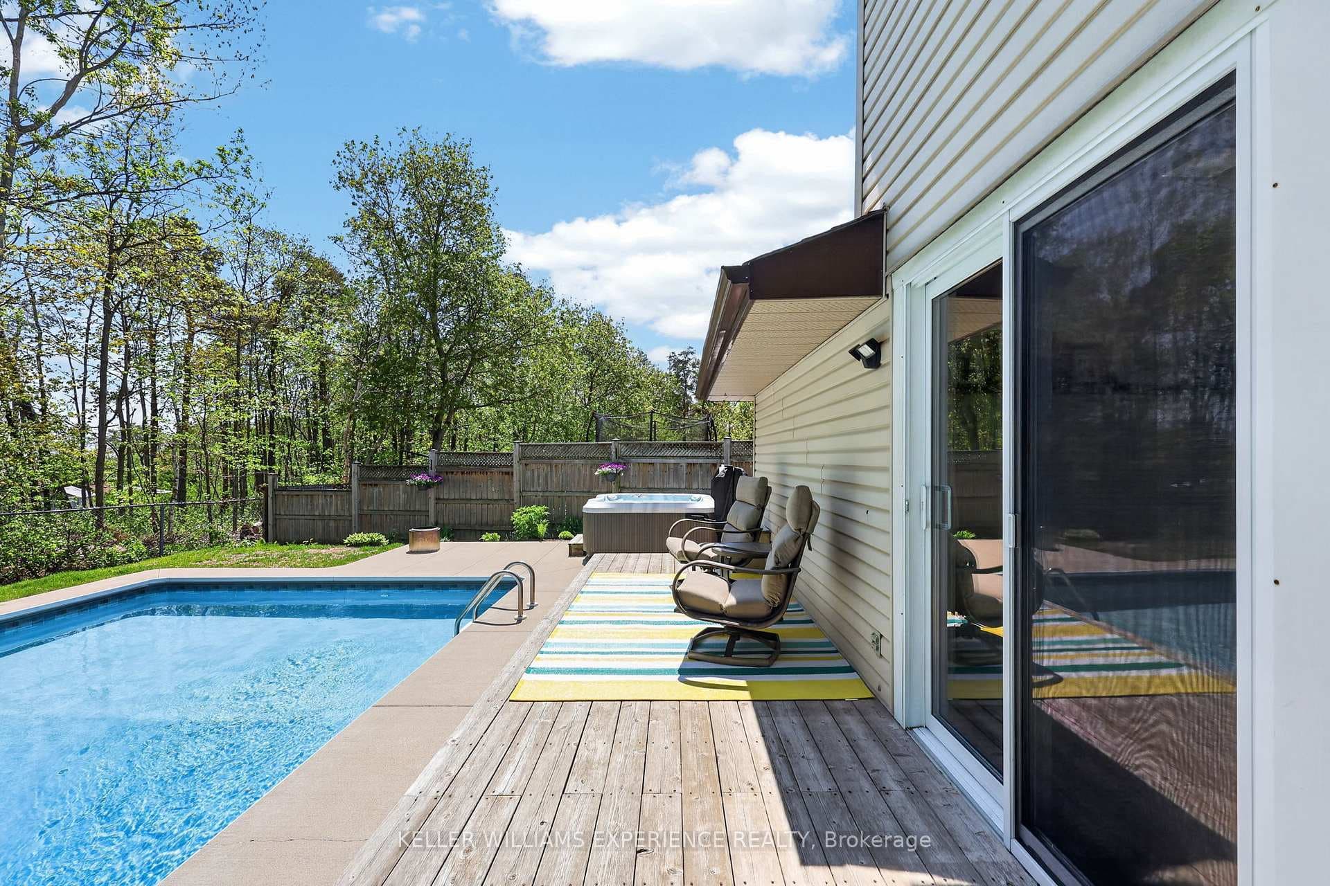 5 Atwood Court photo 24