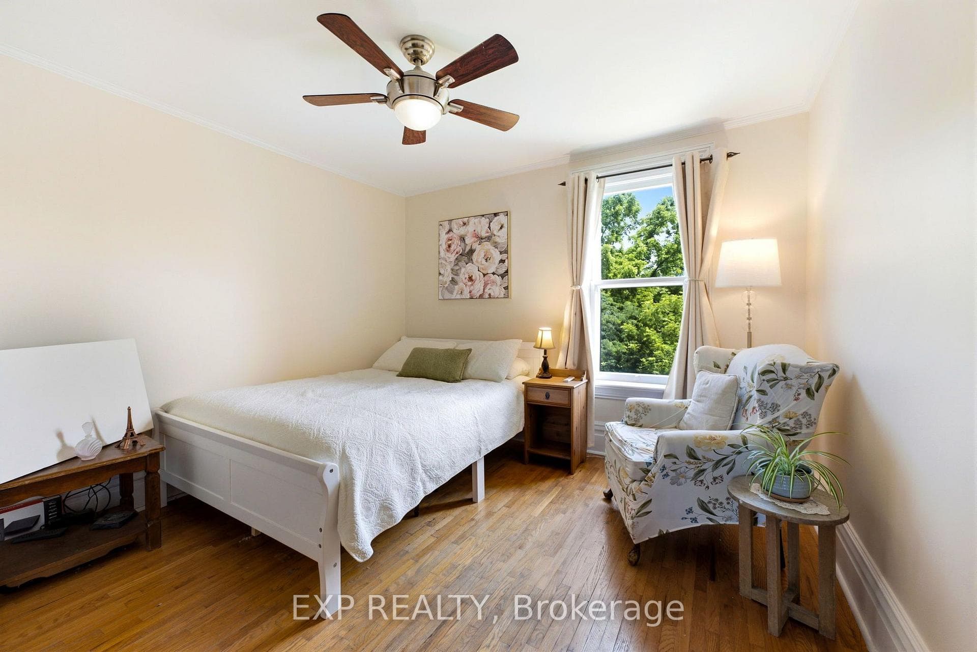 145 High Street photo 32