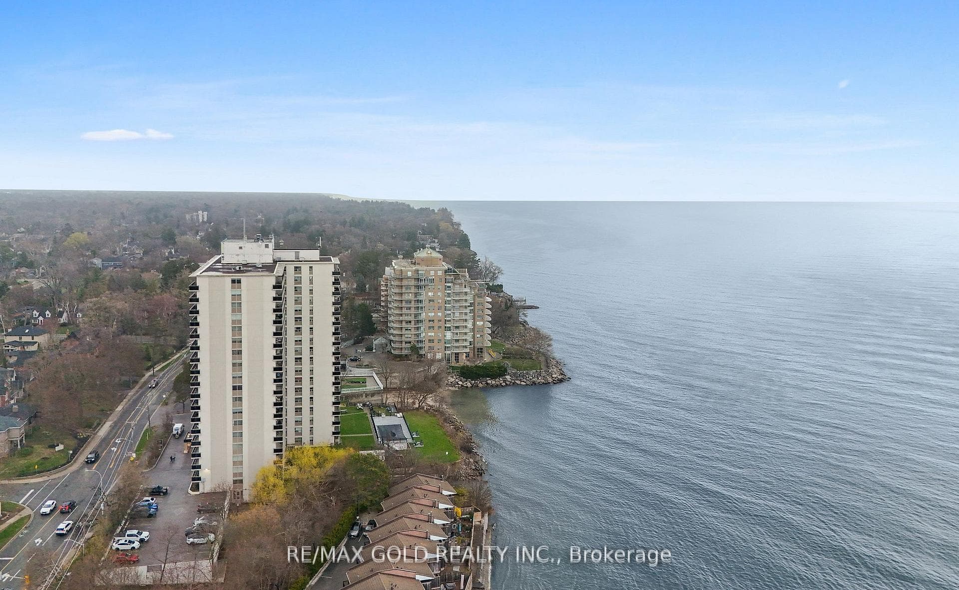 2075 Lakeshore Road Unit 214 photo 10
