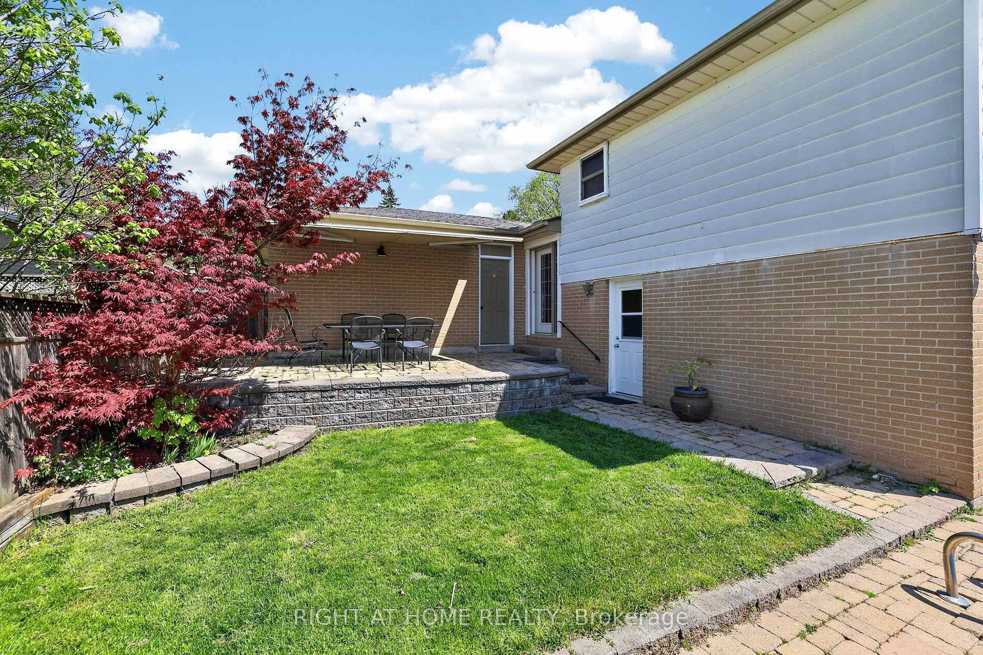 5 Fleance Drive photo 41