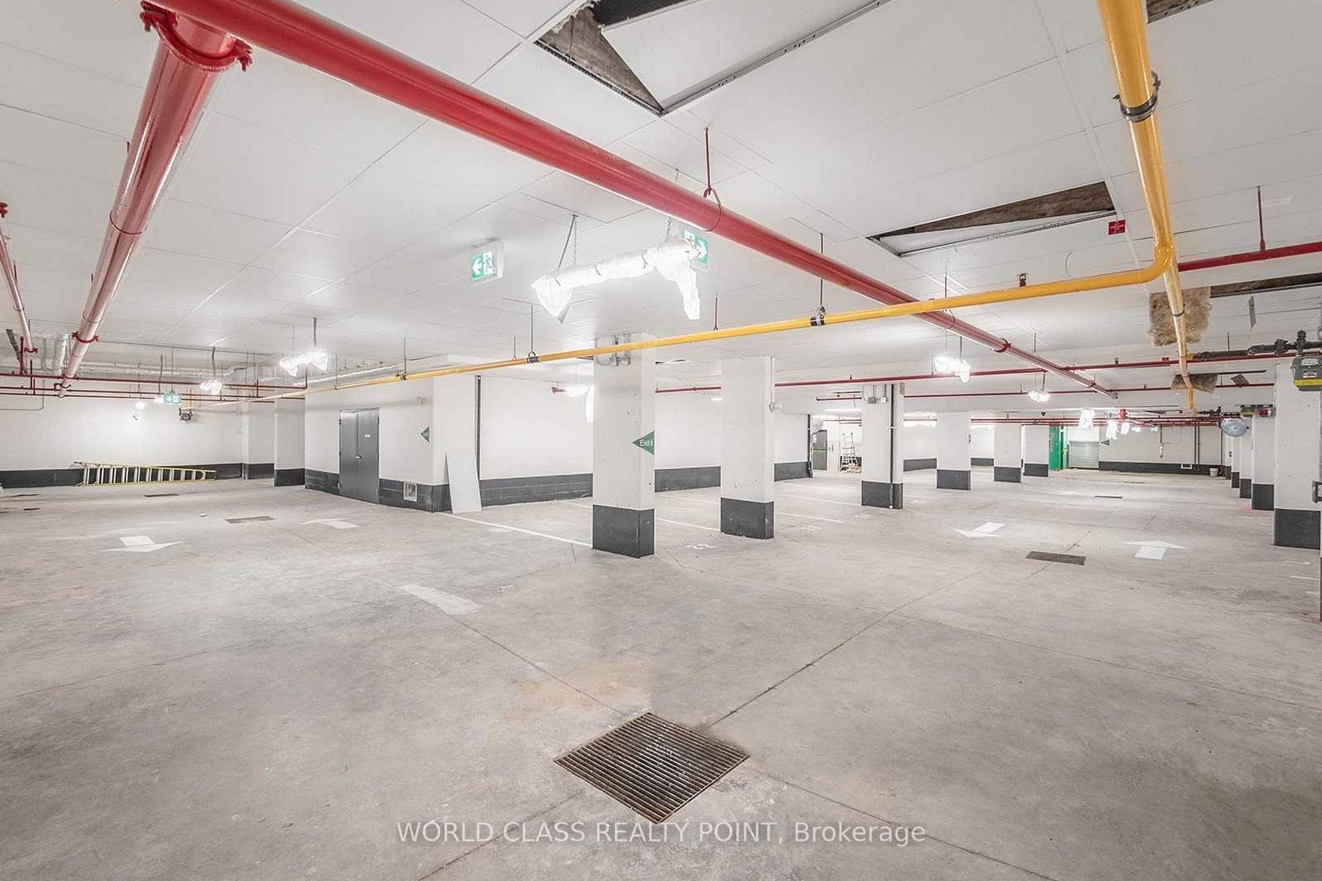 260 Finch Avenue Unit TH 3 photo 28