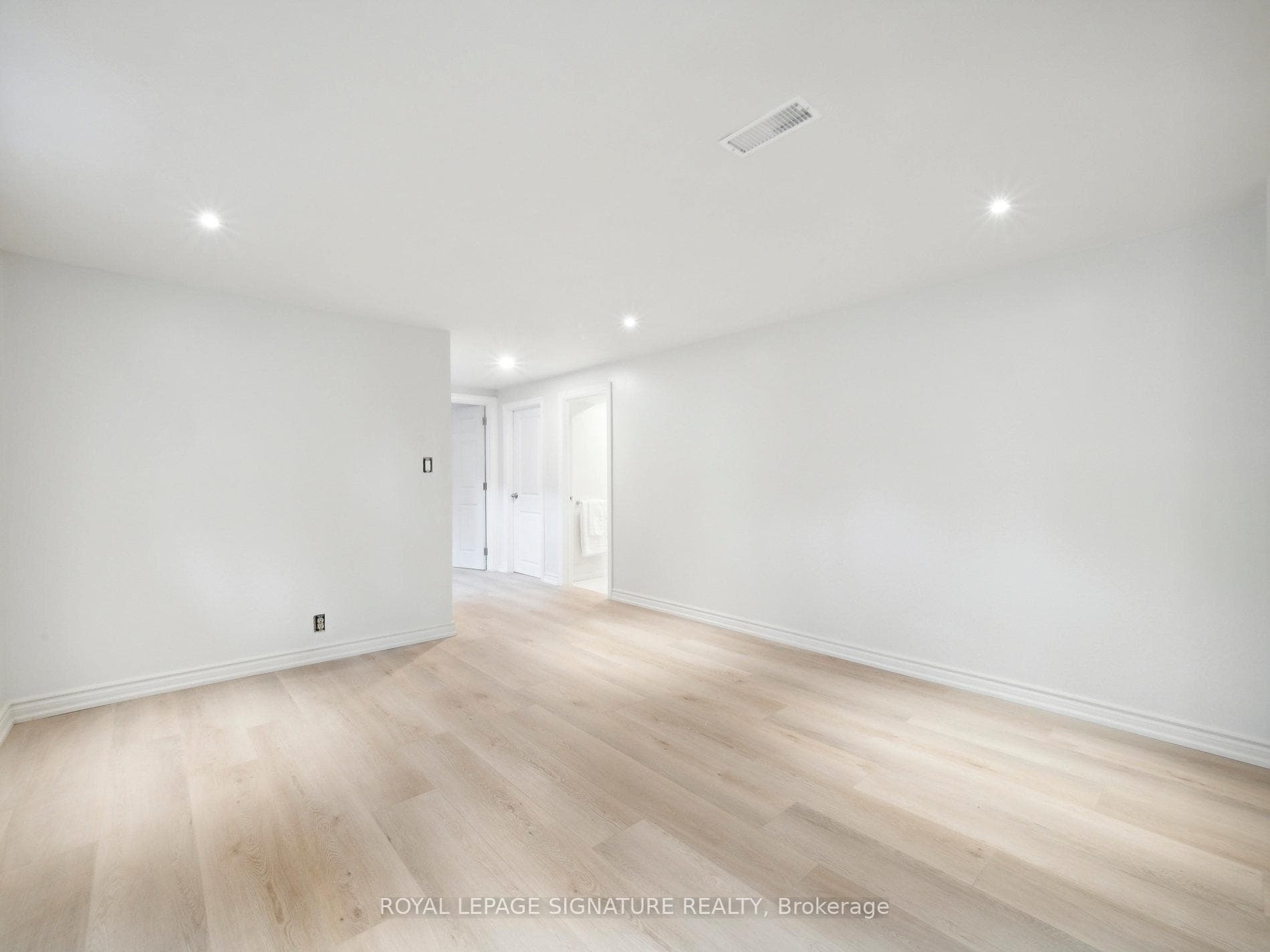 62 Watney Crescent photo 20