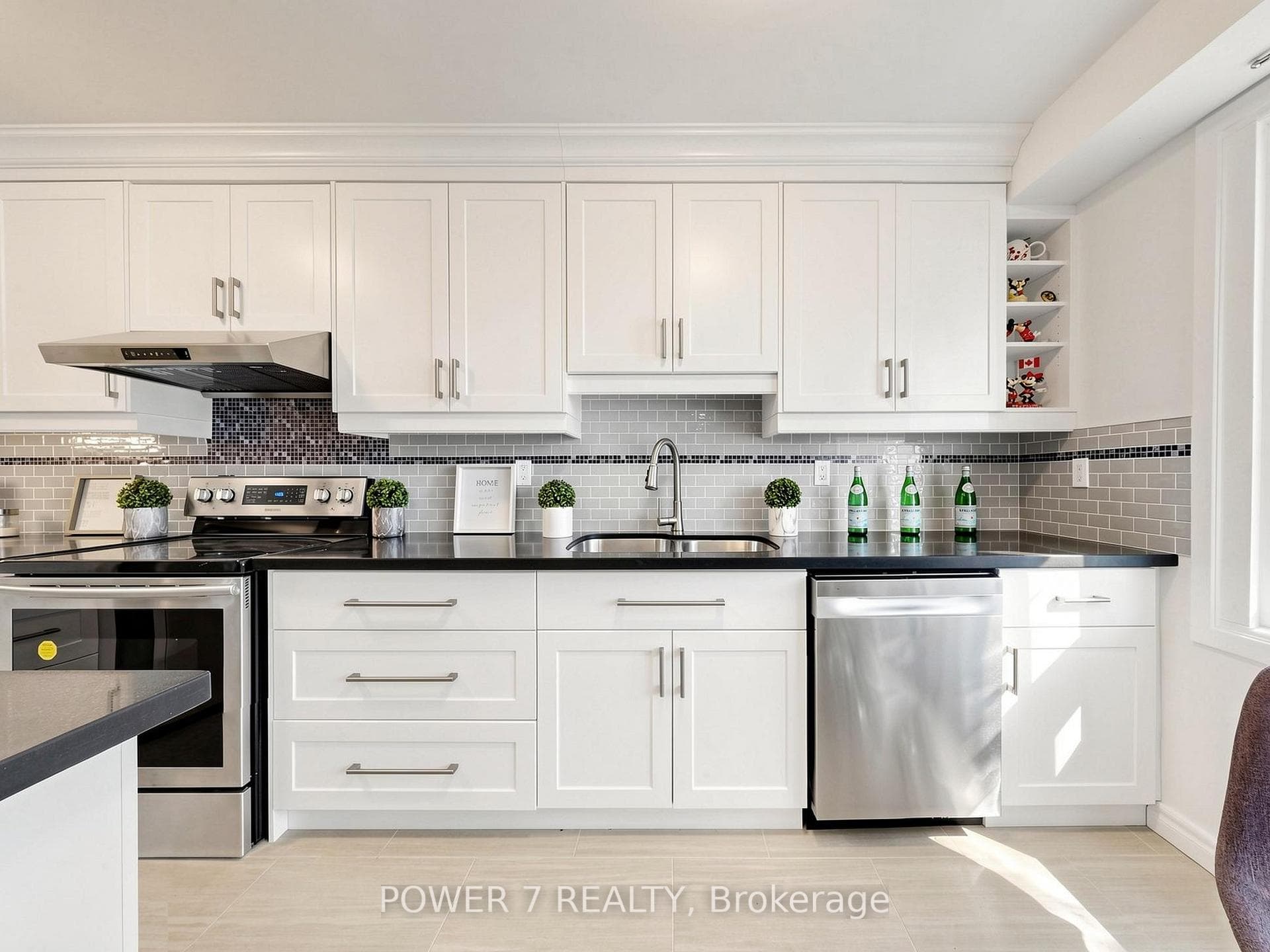379 Hollyberry Trail photo 19