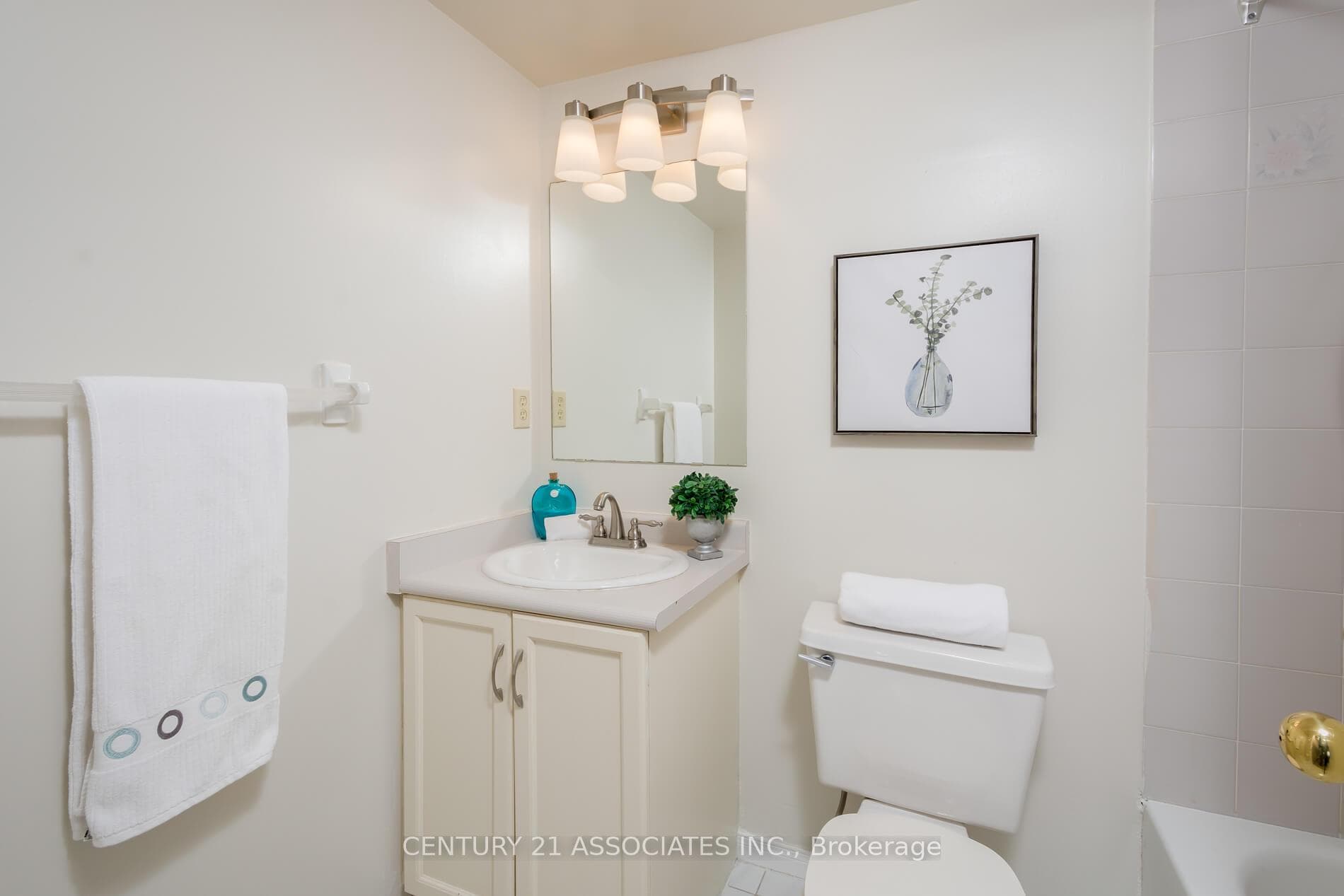 20 McFarlane Drive Unit 805 photo 24