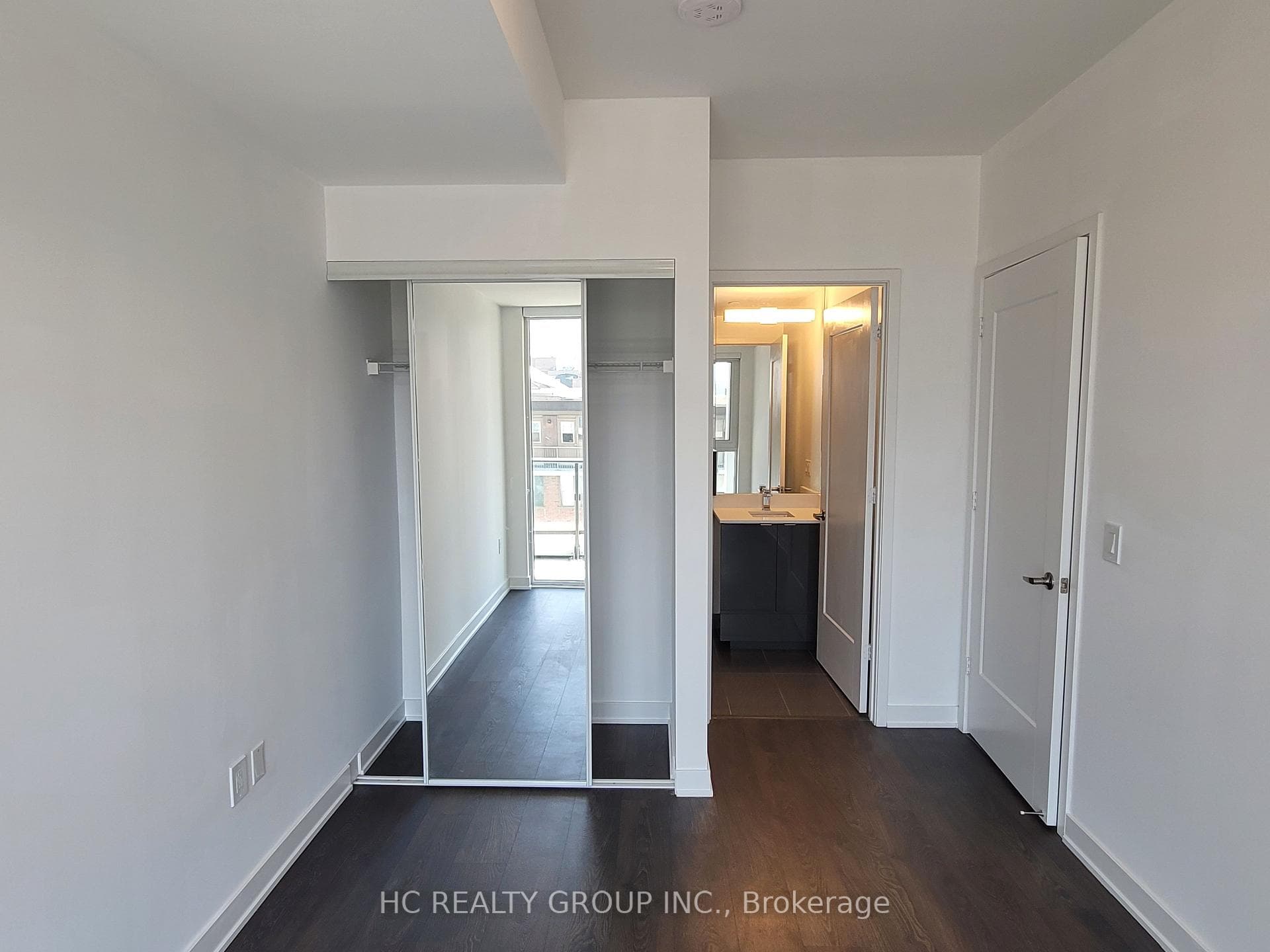 121 Lower Sherbourne Street Unit 658 photo 9